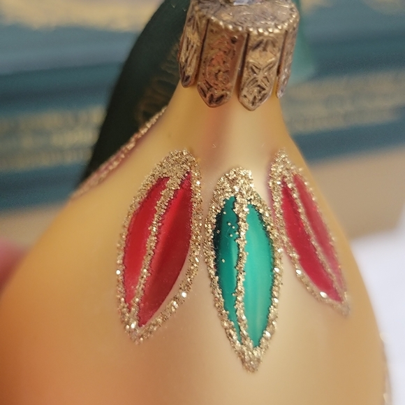 WATERFORD HOLIDAY HEIRLOOMS 1998 DATED EGG CHRISTMAS ORNAMENT - Picture 10 of 16